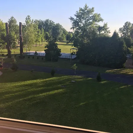 Grand Berekszallo Guest house Balatonfenyves